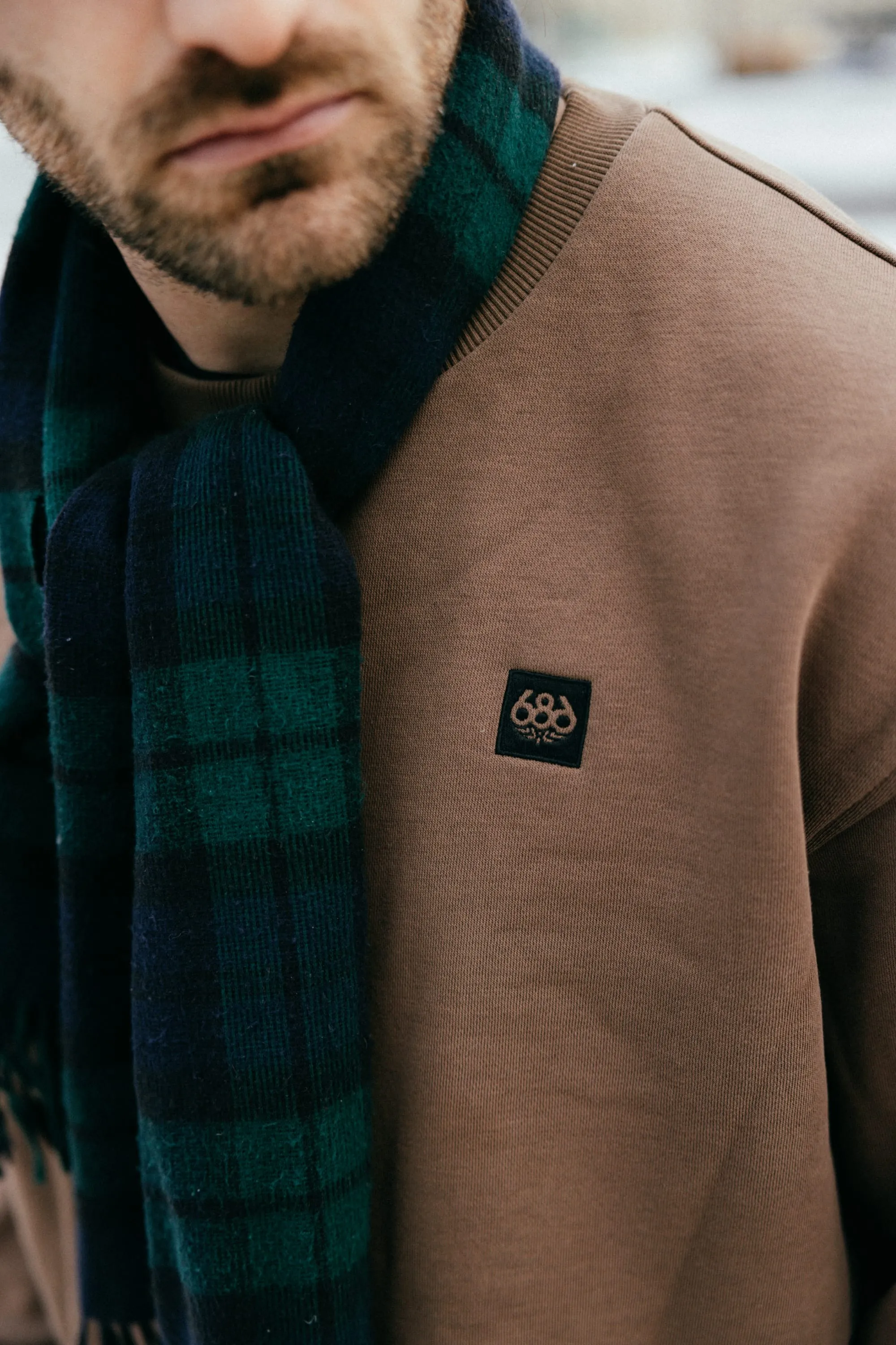 686 Icon Premium Heavyweight Crew Sweatshirt