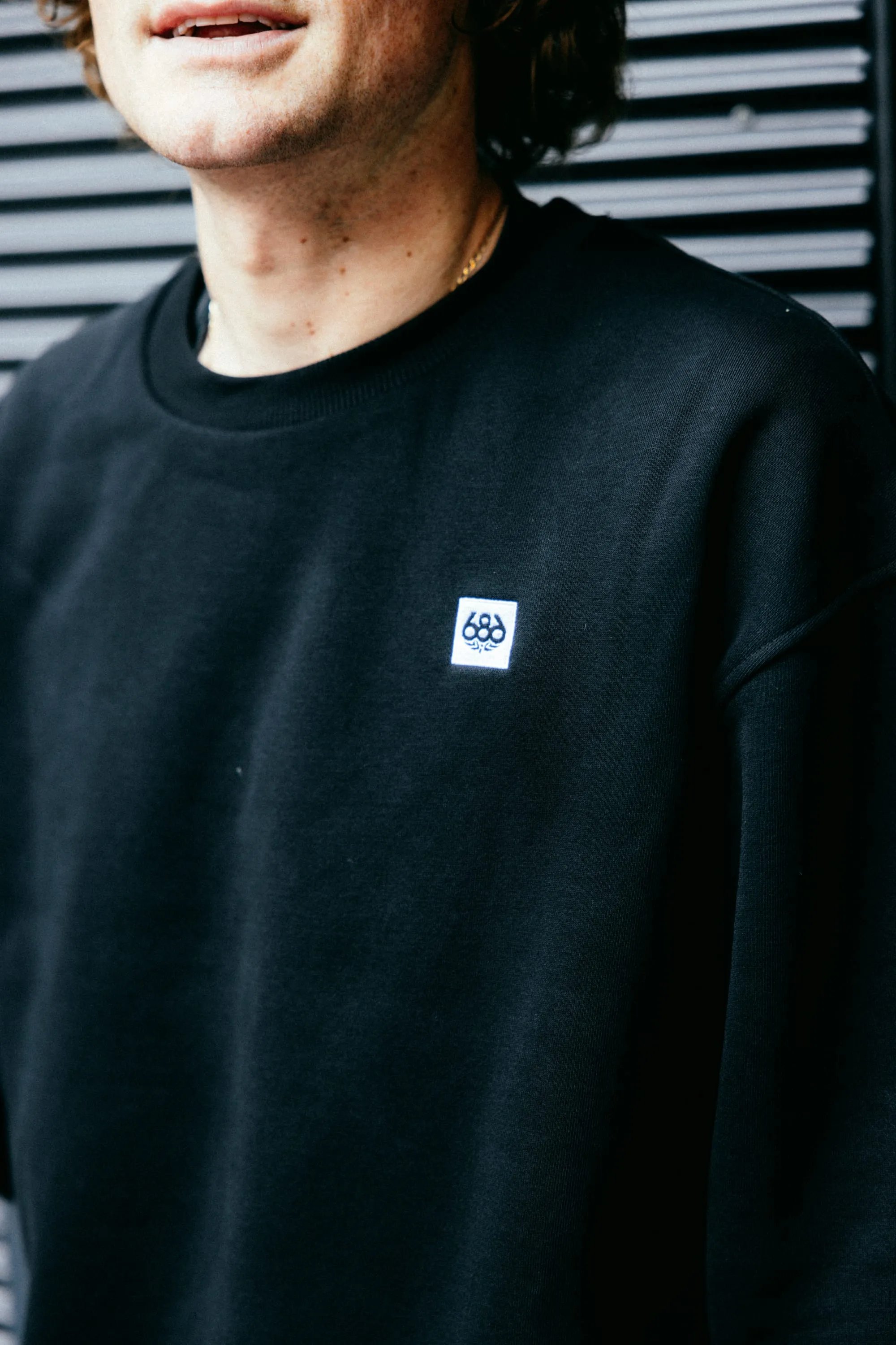 686 Icon Premium Heavyweight Crew Sweatshirt