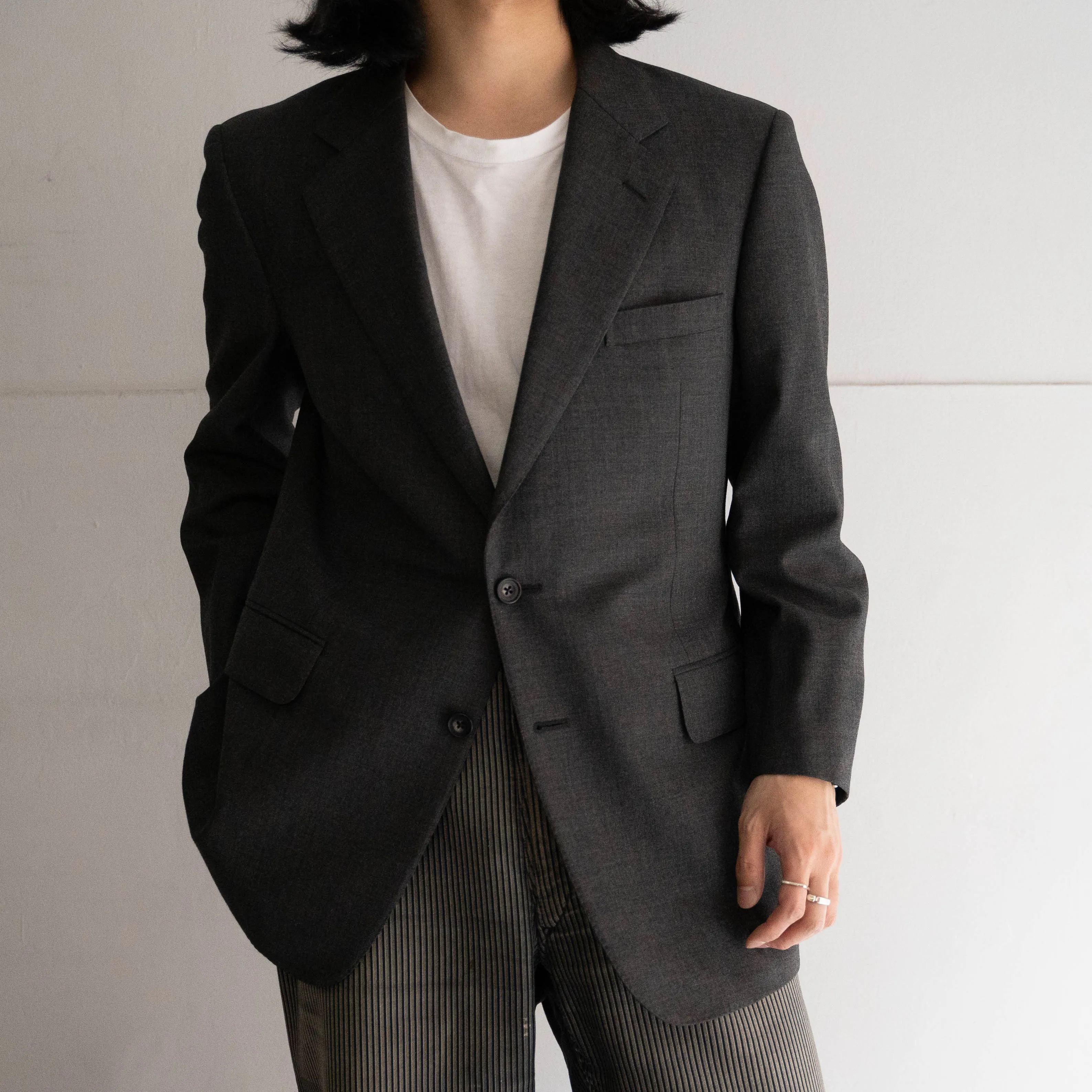 around 1980s Burberry's dark gray color tailored jacket