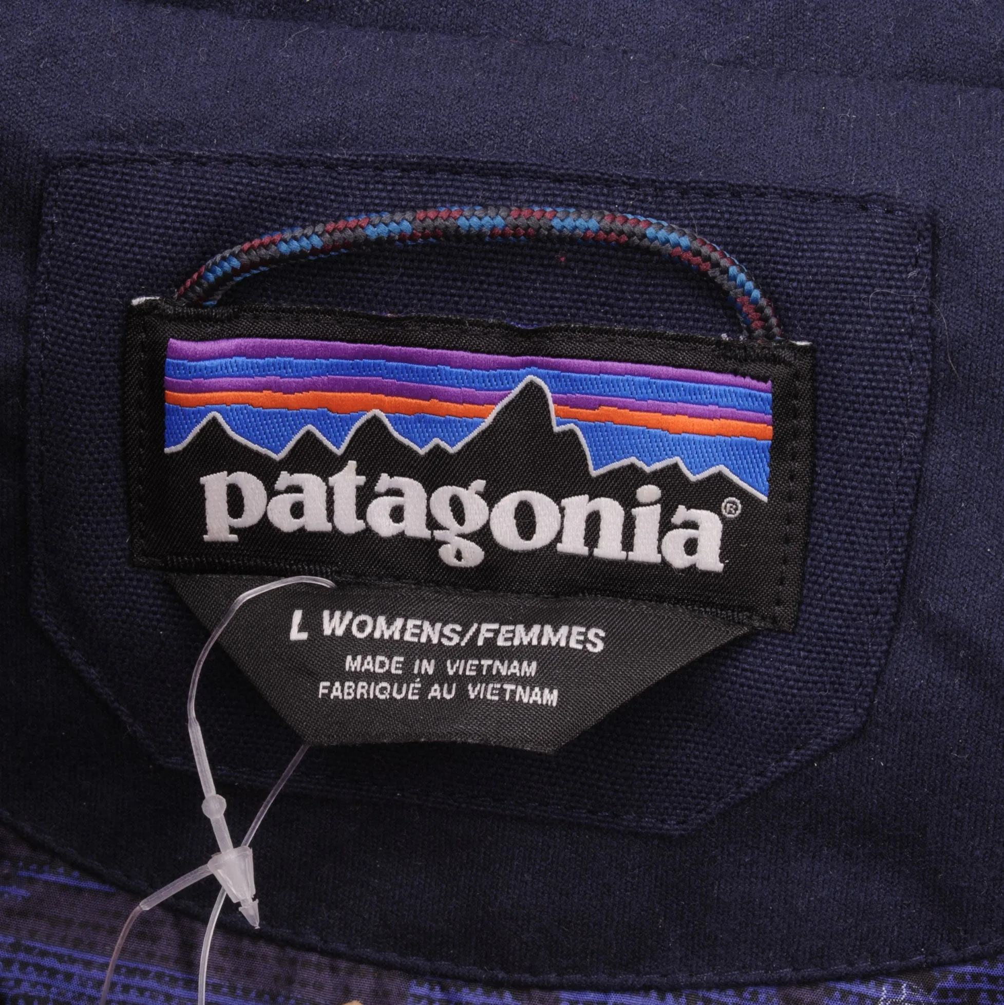 DEADSTOCK PATAGONIA BIVY HOODED WOMEN'S PUFFER JACKET 2016 SIZE LARGE