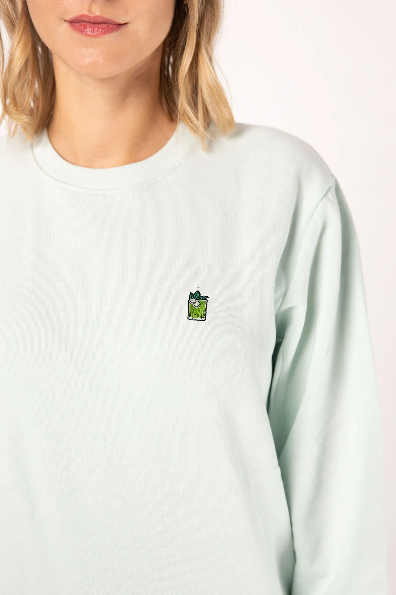 Gin Basil Smash | Bestickter Bio-Baumwoll Frauen Pullover