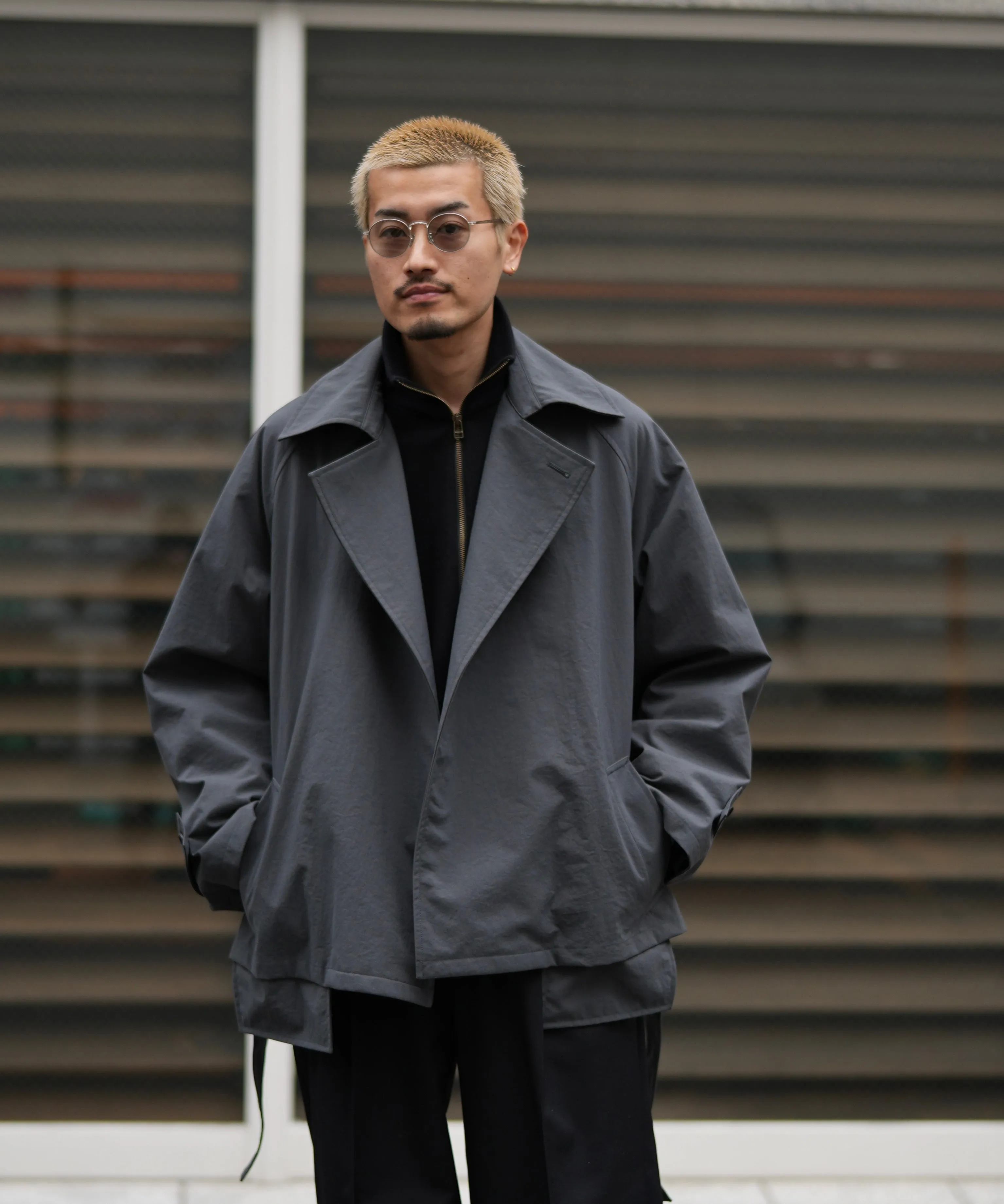 Short Trench Coat "DULL BEIGE"