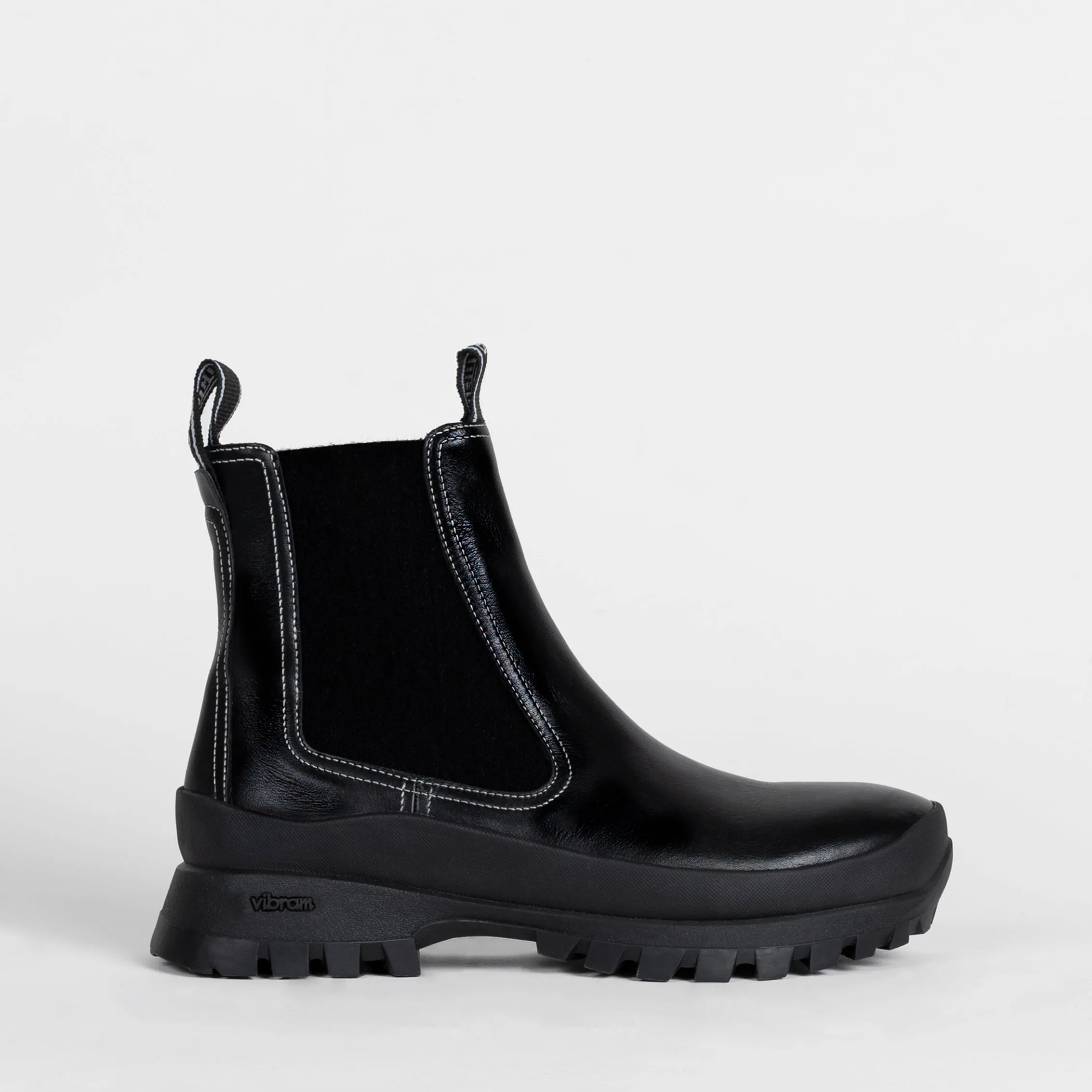 Suba Chelsea Black Calf